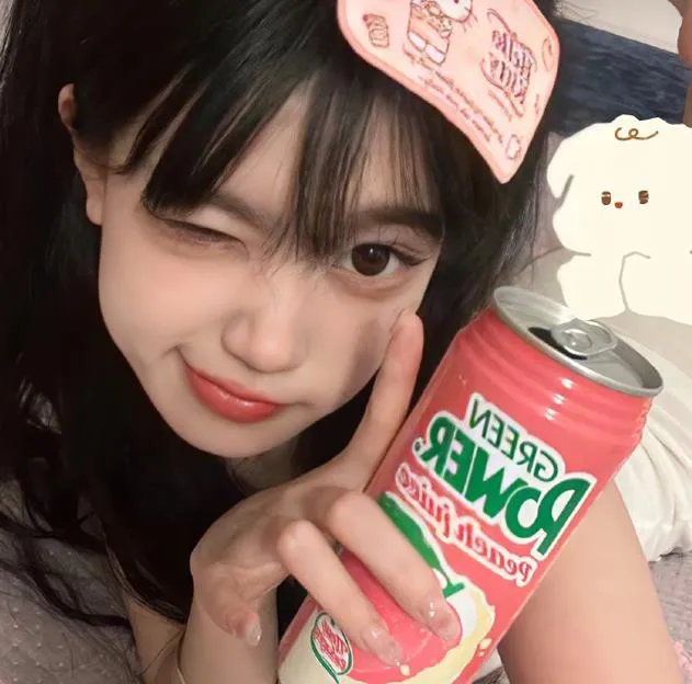 踏浪女人